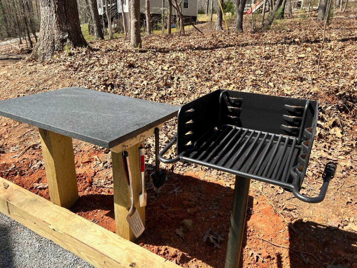 Less Than 3 Miles To Downtown With Firepit Ellijay Exterior photo